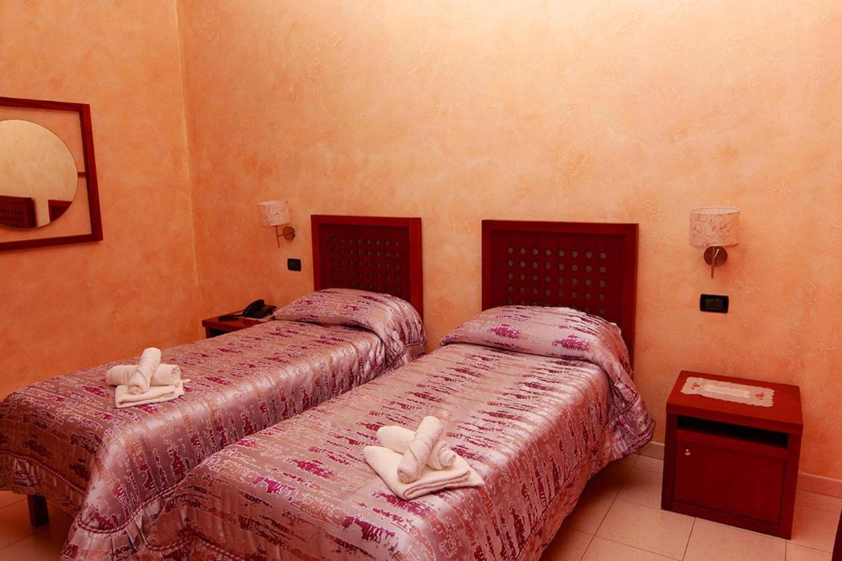 Hotel Ulisse Maida Buitenkant foto
